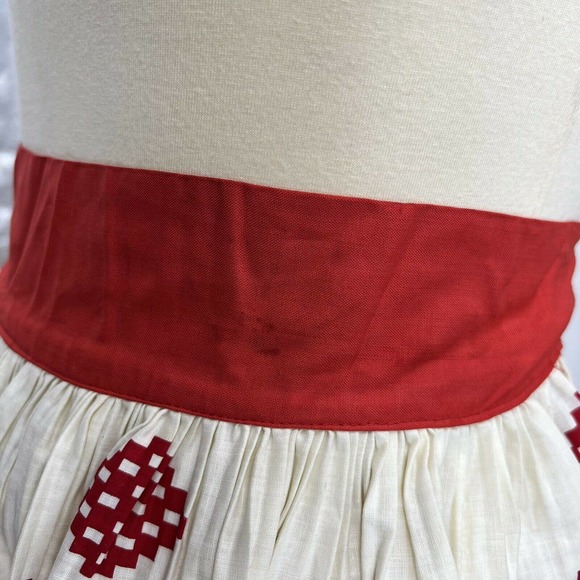 Handmade Waist Apron Cream and Red - Picture 6 of 6